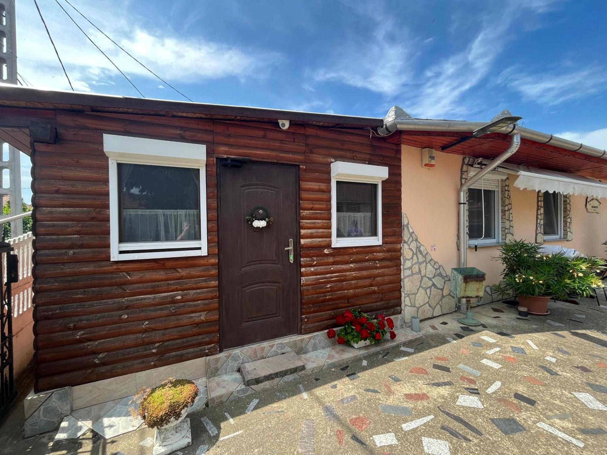 Tiszavirag Apartman Tiszakeszi Exterior foto